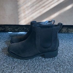 UGG Bonham II Chelsea Boot